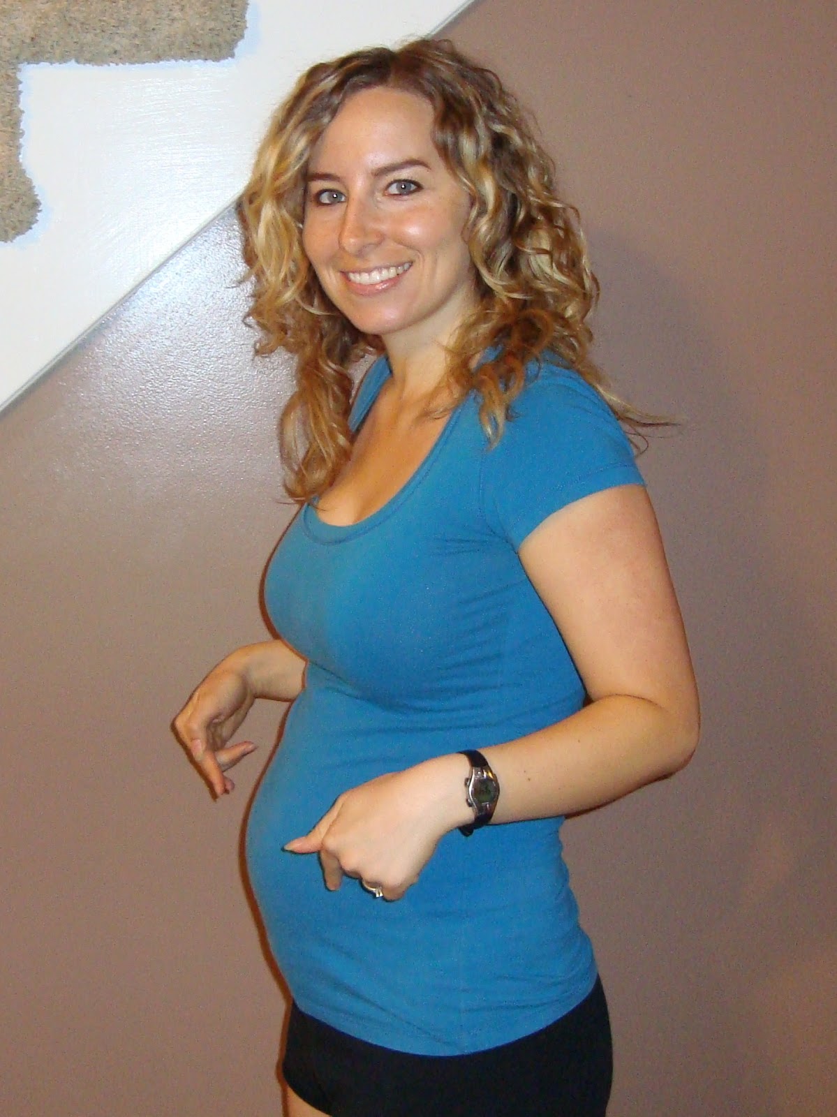 16 Weeks Pregnant Bump Size