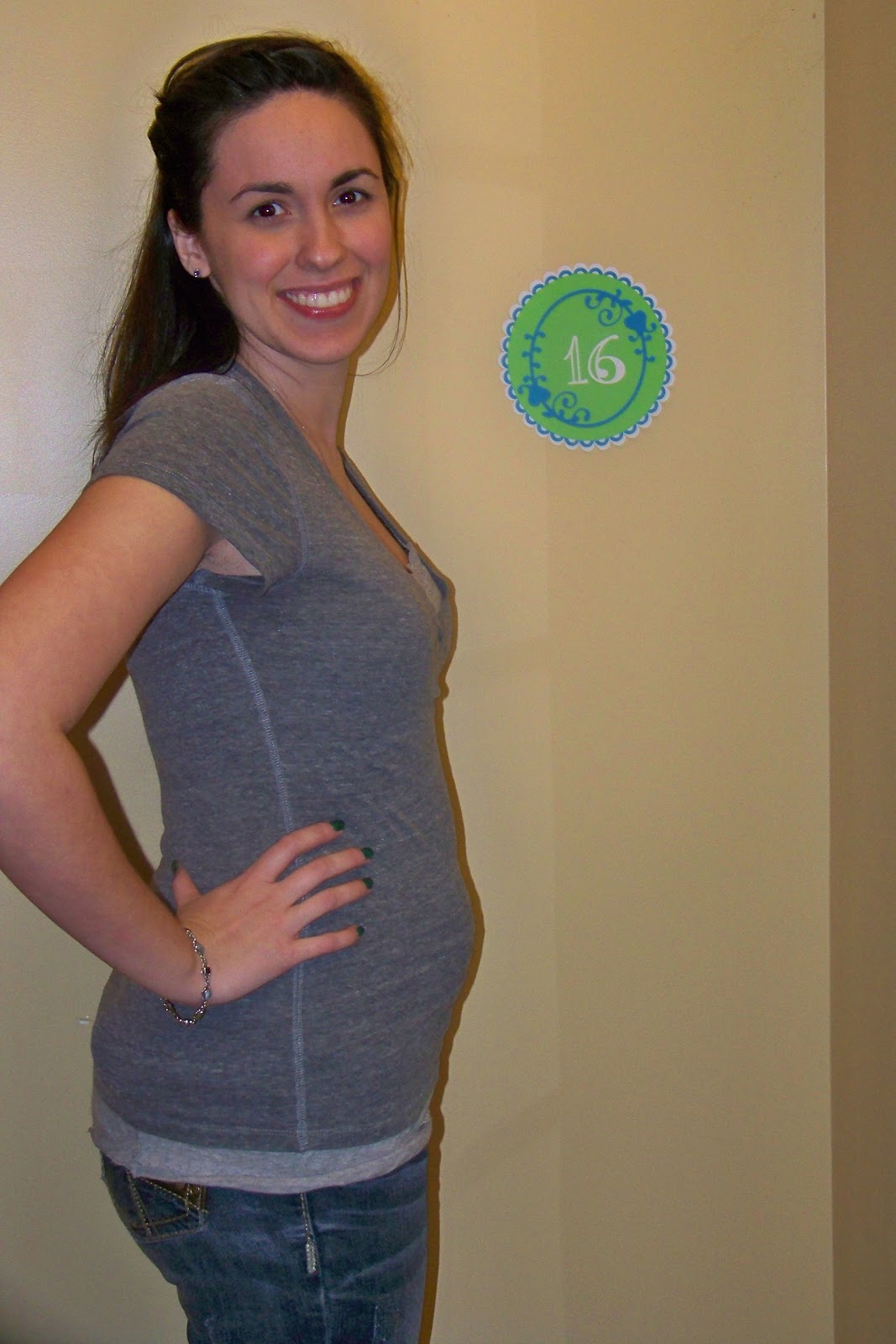 16 Weeks Pregnant Pictures