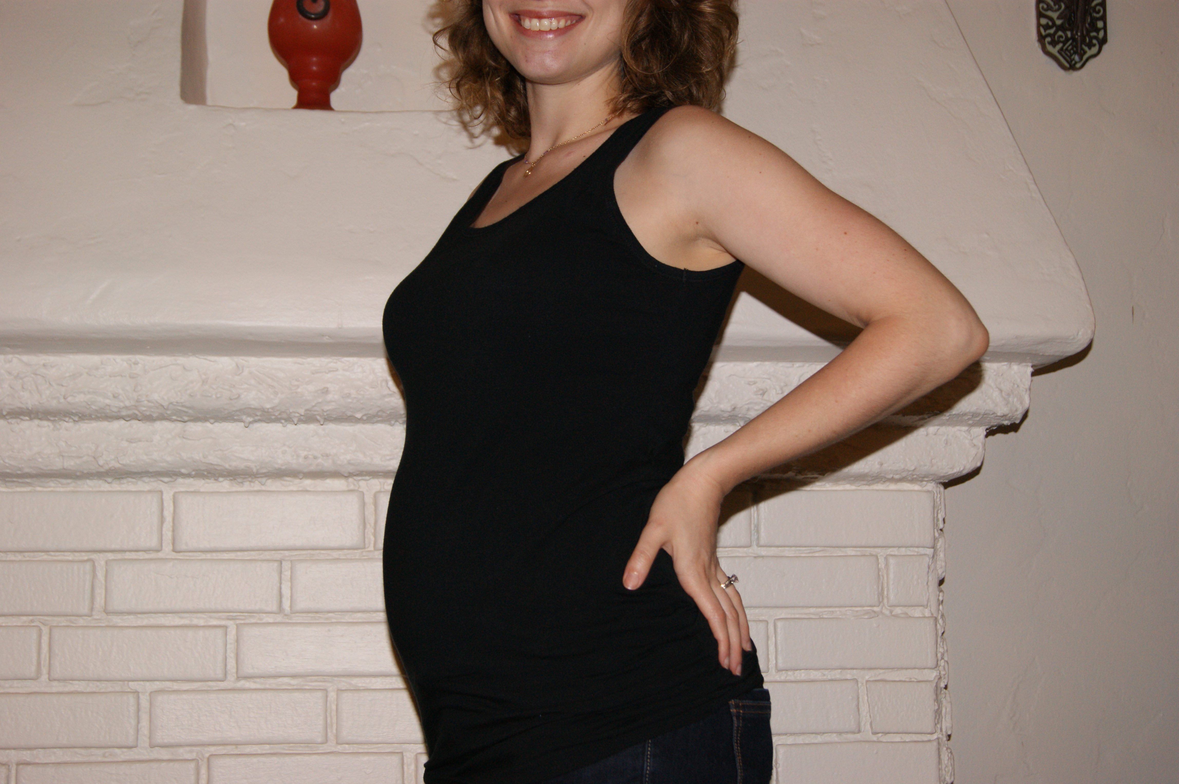 16 Weeks Pregnant Pictures