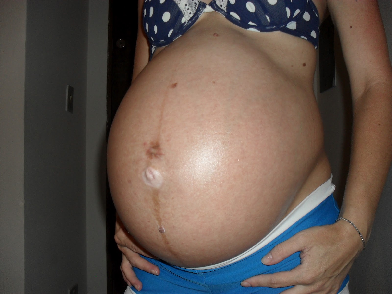 16 Weeks Pregnant With Twins Weight Gain