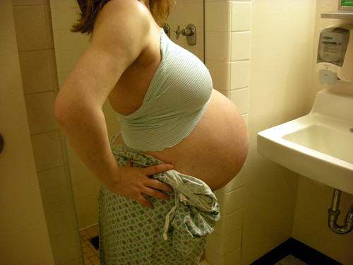 16 Weeks Pregnant With Twins Weight Gain