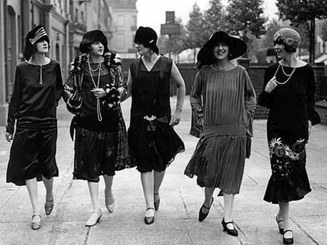 1920s Fashion Flapper