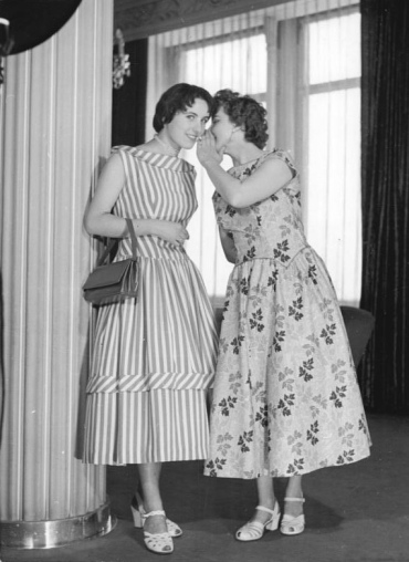 1950s Fashion Dresses