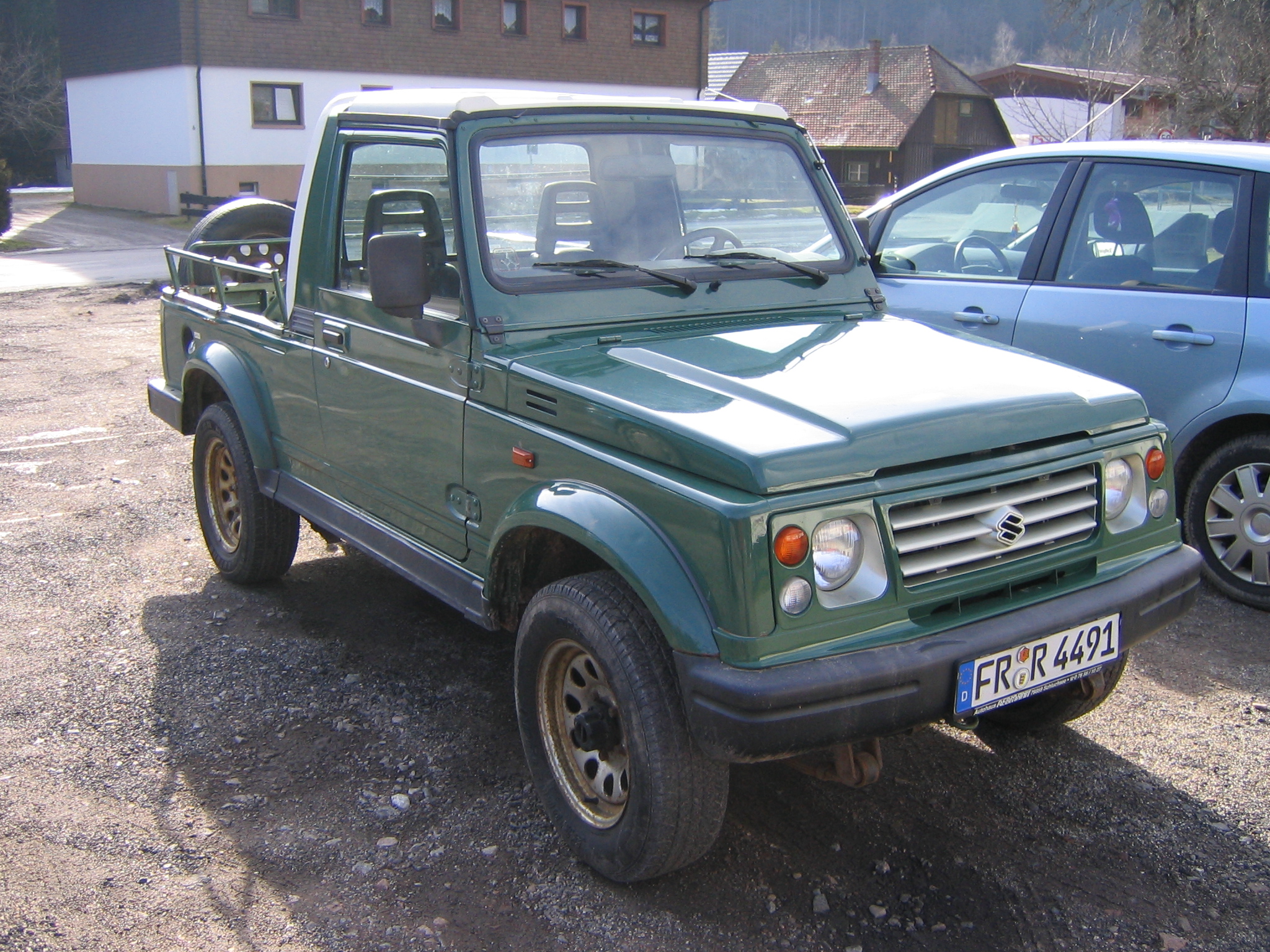 Suzuki Samurai.html