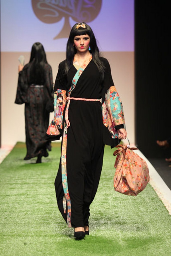 Abaya Fashion Show 2012