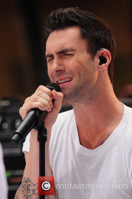 Adam Levine Maroon 5 Married