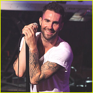 Adam Levine Maroon 5 Pictures