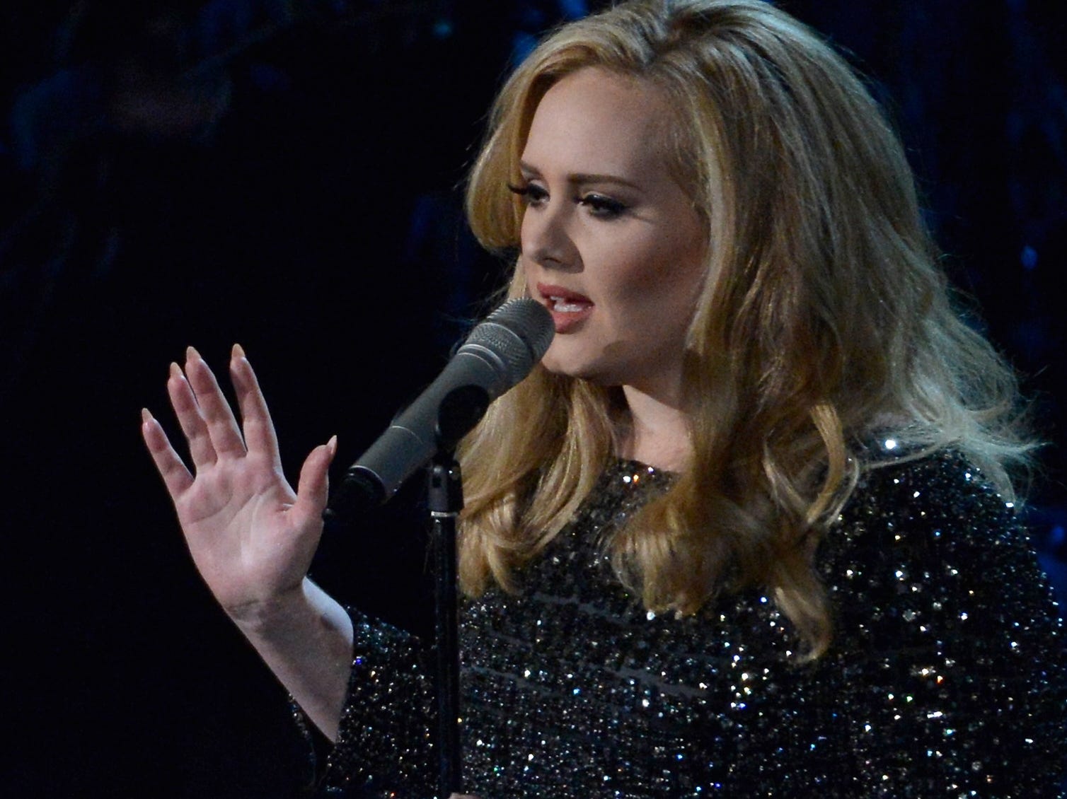 Adele Oscars Performance 2013   Skyfall