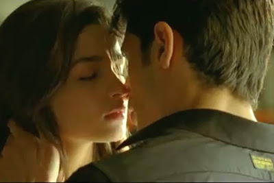 Alia Bhatt Hot Kiss Hd