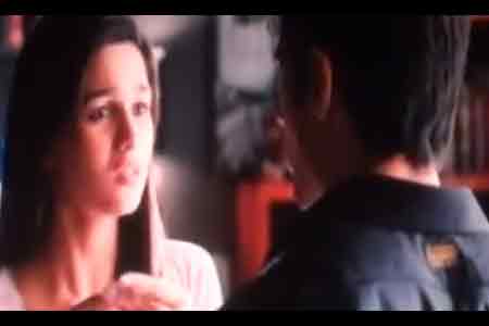 Alia Bhatt Hot Kiss With Siddharth Malhotra