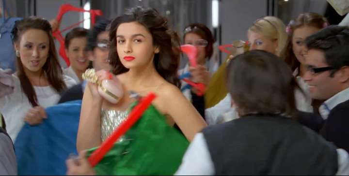 Alia Bhatt Kissing Scene In Soty