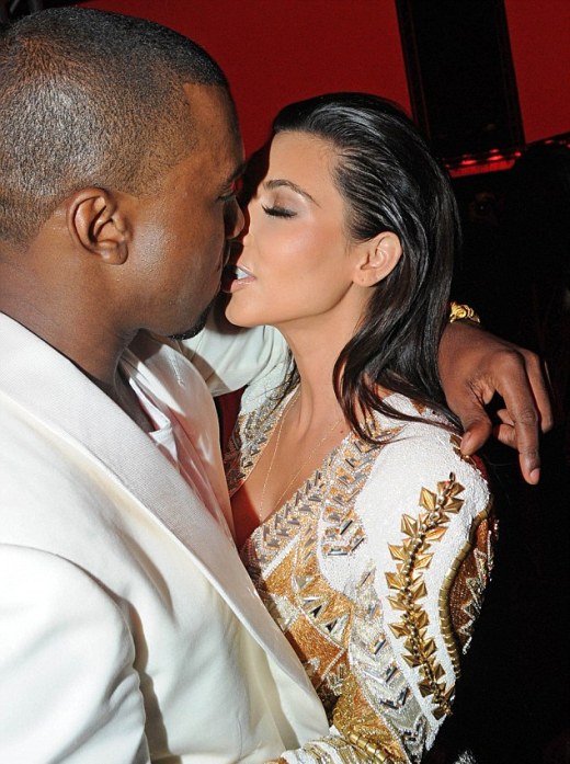 Amber Rose And Kanye West Kissing