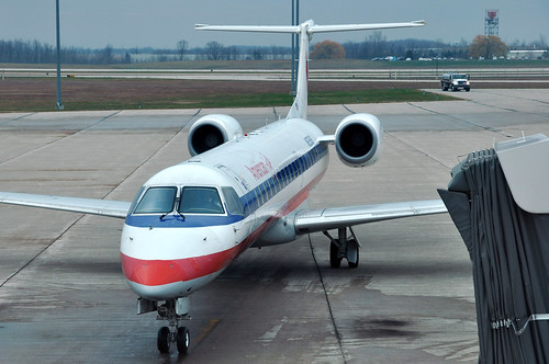 American Eagle Airlines Er4