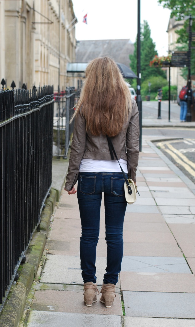 American Eagle Jeans Logo