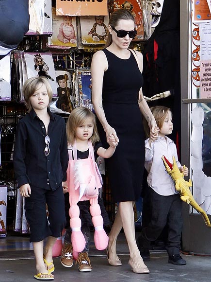 Angelina Jolie And Brad Pitt Family 2013