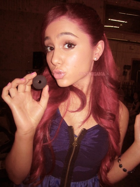 Ariana Grande Tumblr 2012