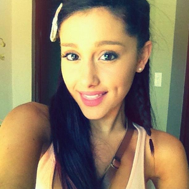 Ariana Grande Tumblr 2012