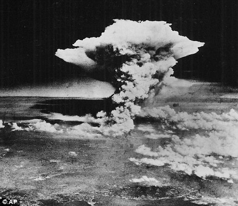 Atomic Bomb Explosion In Japan