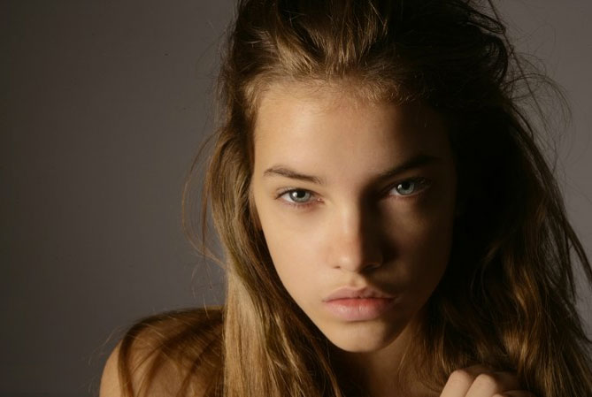 Barbara Palvin No Makeup