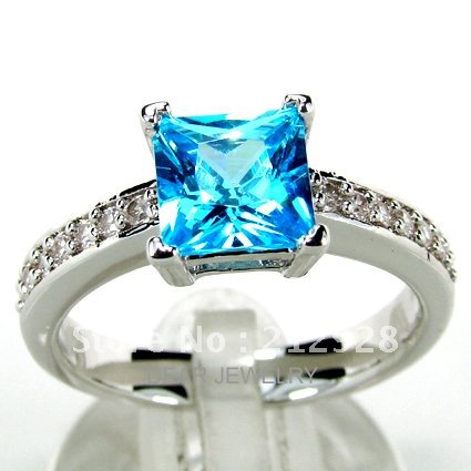 Blue Topaz Color