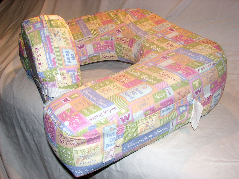 Breast Feeding Pillow For Twins