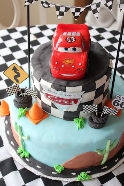 Cars Cake Pictures