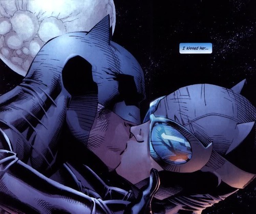 Catwoman And Batman Kiss