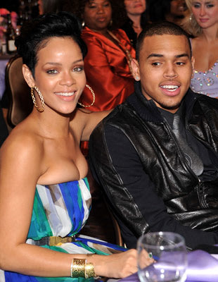 Chris Brown And Rihanna Kissing On Yacht