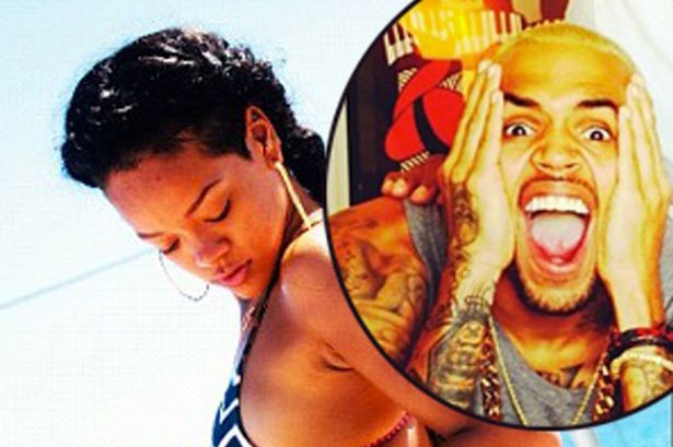 Chris Brown And Rihanna Kissing On Yacht