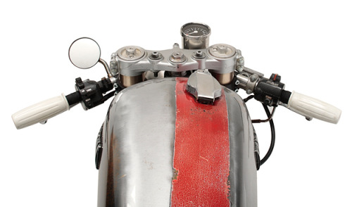 Classified Moto Xs650