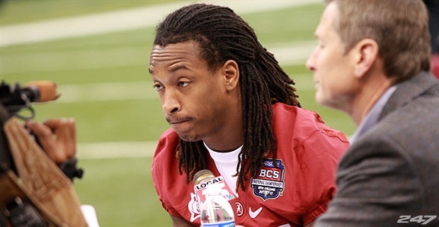 College Football Players With Dreads