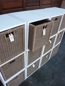 Cube Shelves With Baskets