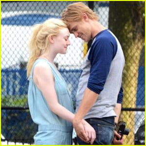 Dakota Fanning Very Good Girls Trailer