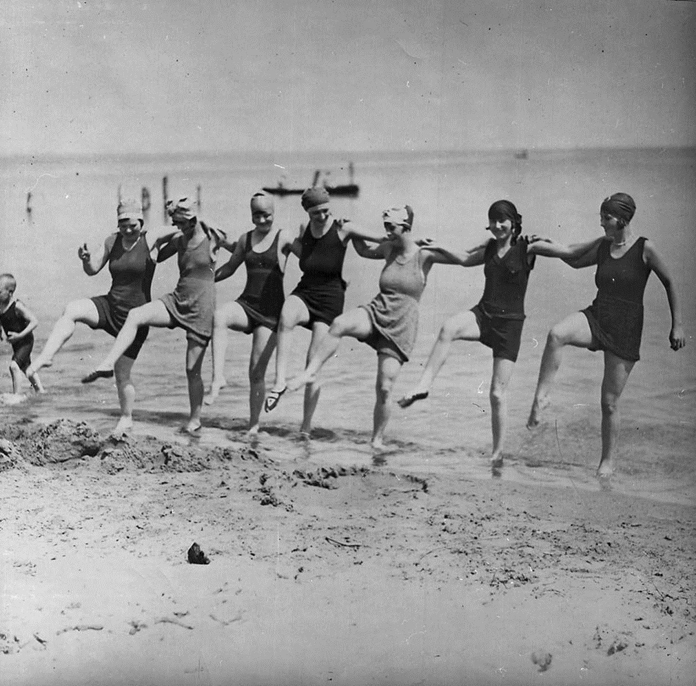 Dance Pictures On The Beach