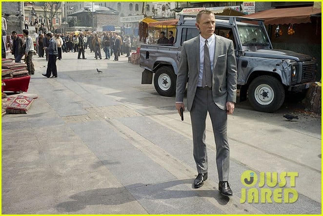 Daniel Craig Body Skyfall