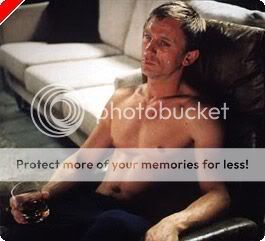 Daniel Craig Shirtless Wallpaper