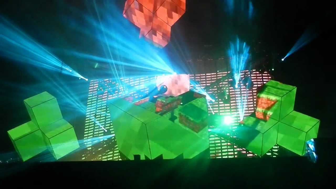 Deadmau5 Live Cube