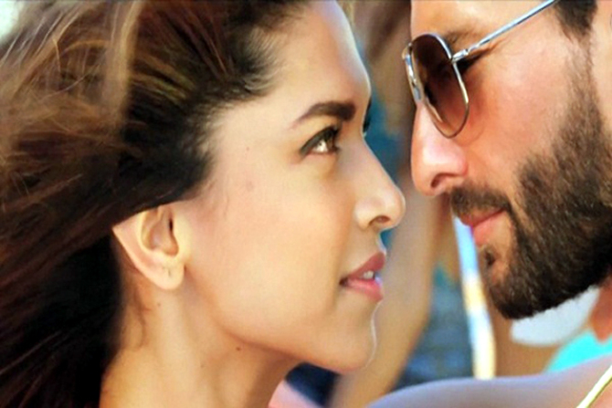 Deepika Padukone Hot In Race 2 Song