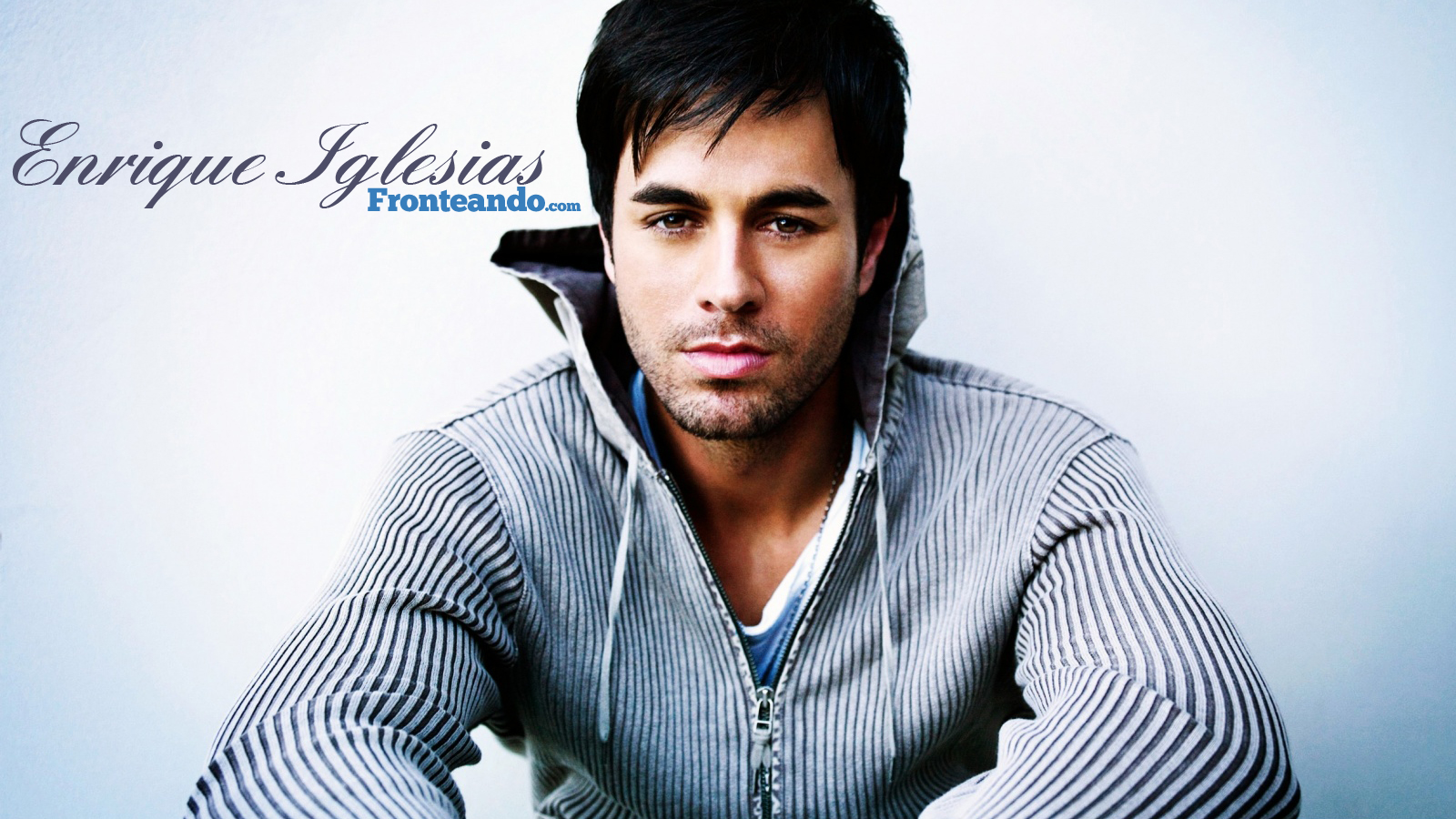 Enrique Iglesias 2013 Wallpaper