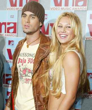 Enrique Iglesias And Anna Kournikova