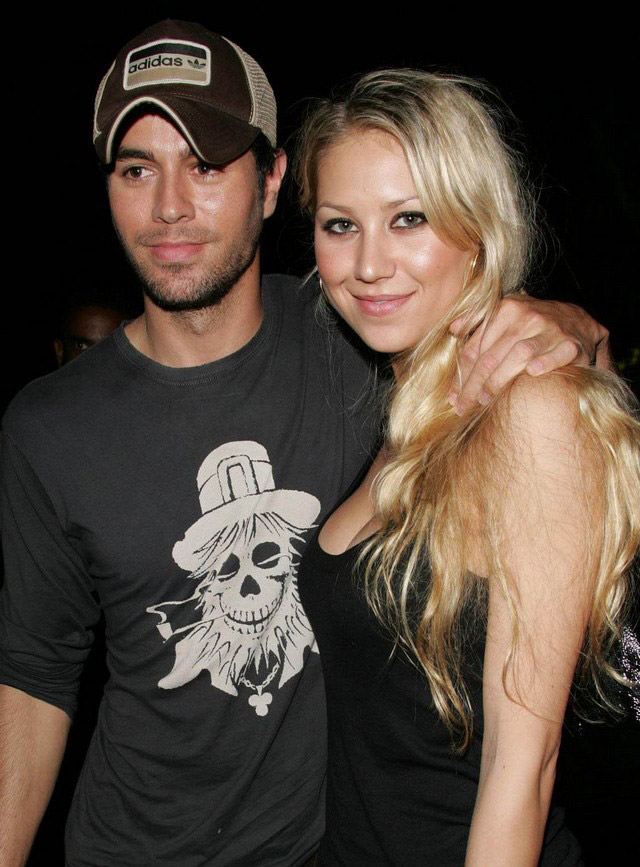 Enrique Iglesias Anna Kournikova 2012