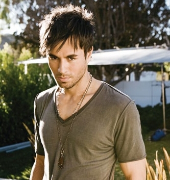 Enrique Iglesias Body