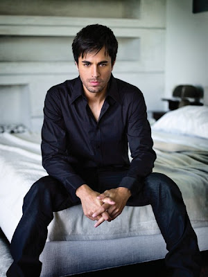 Enrique Iglesias Body Wallpaper