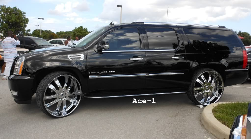 Escalade Esv On 26