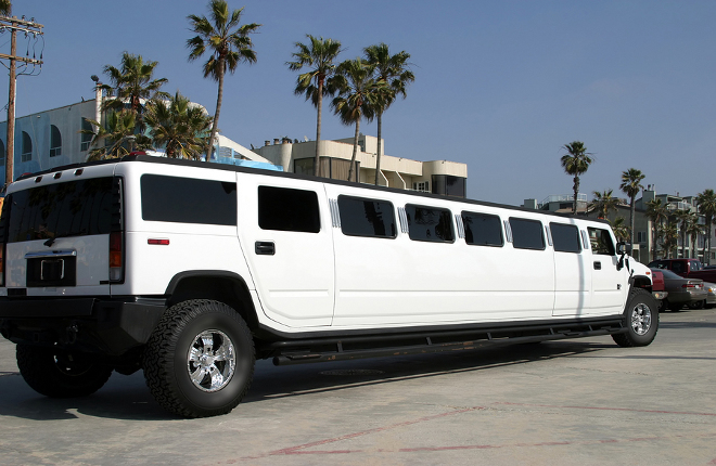 Escalade Limo 2013