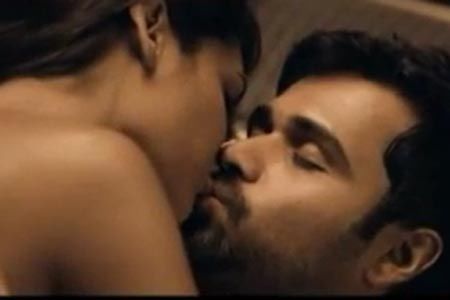 Esha Gupta Hot Kiss Photo