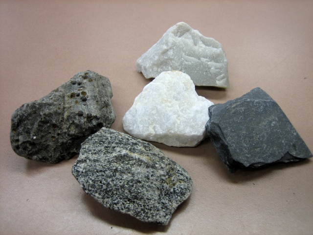 Examples Of Igneous Rocks With Description