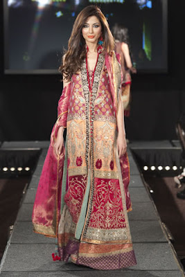 Fashion Designs Dresses Pakistani