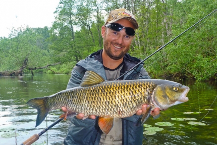 Feeder Fishing For Bream In Rivers