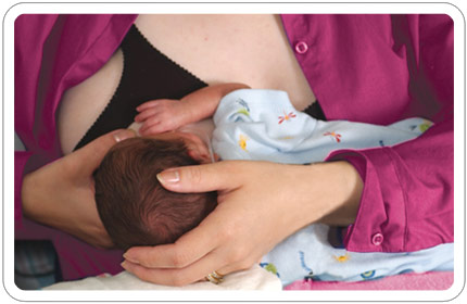 Feeding Baby Bottle While Lying Down